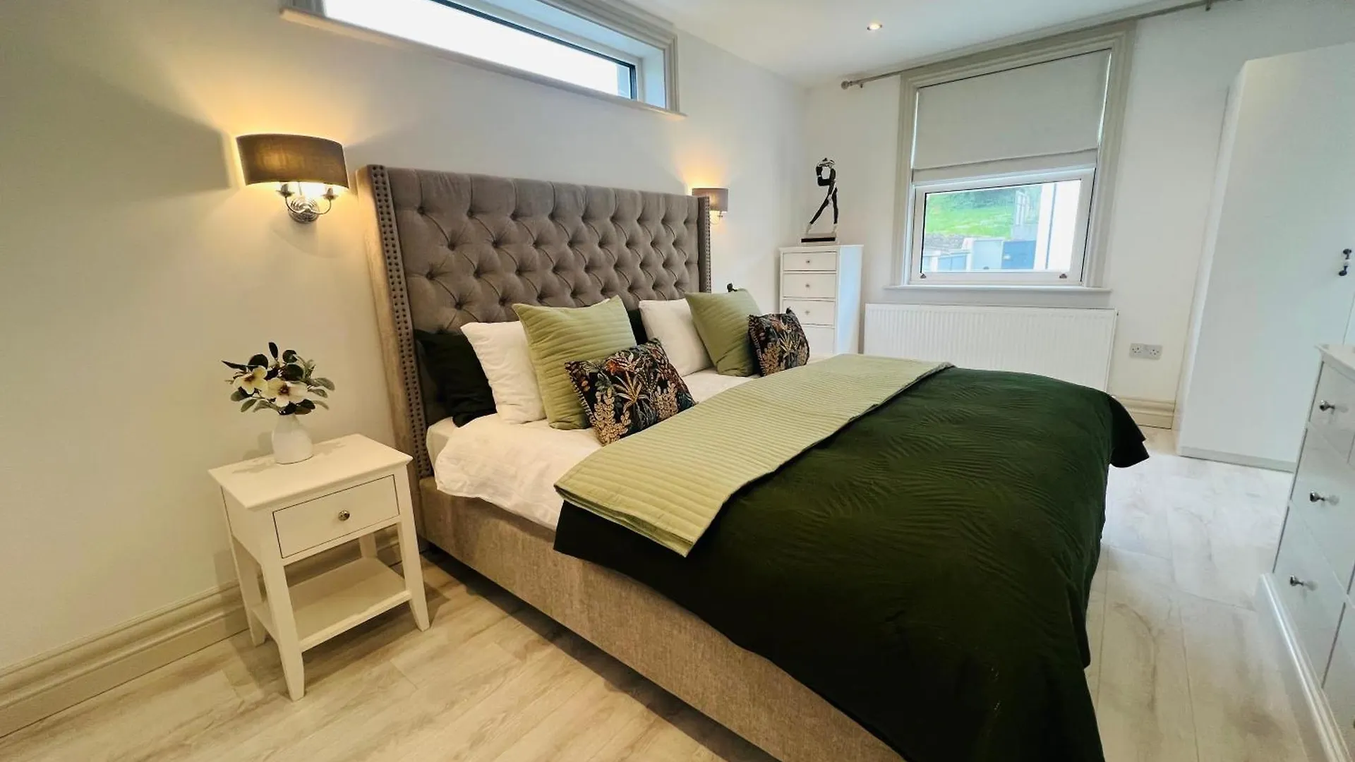 Luxurious 5Star Retreat On Westports Main Street Villa Ireland
