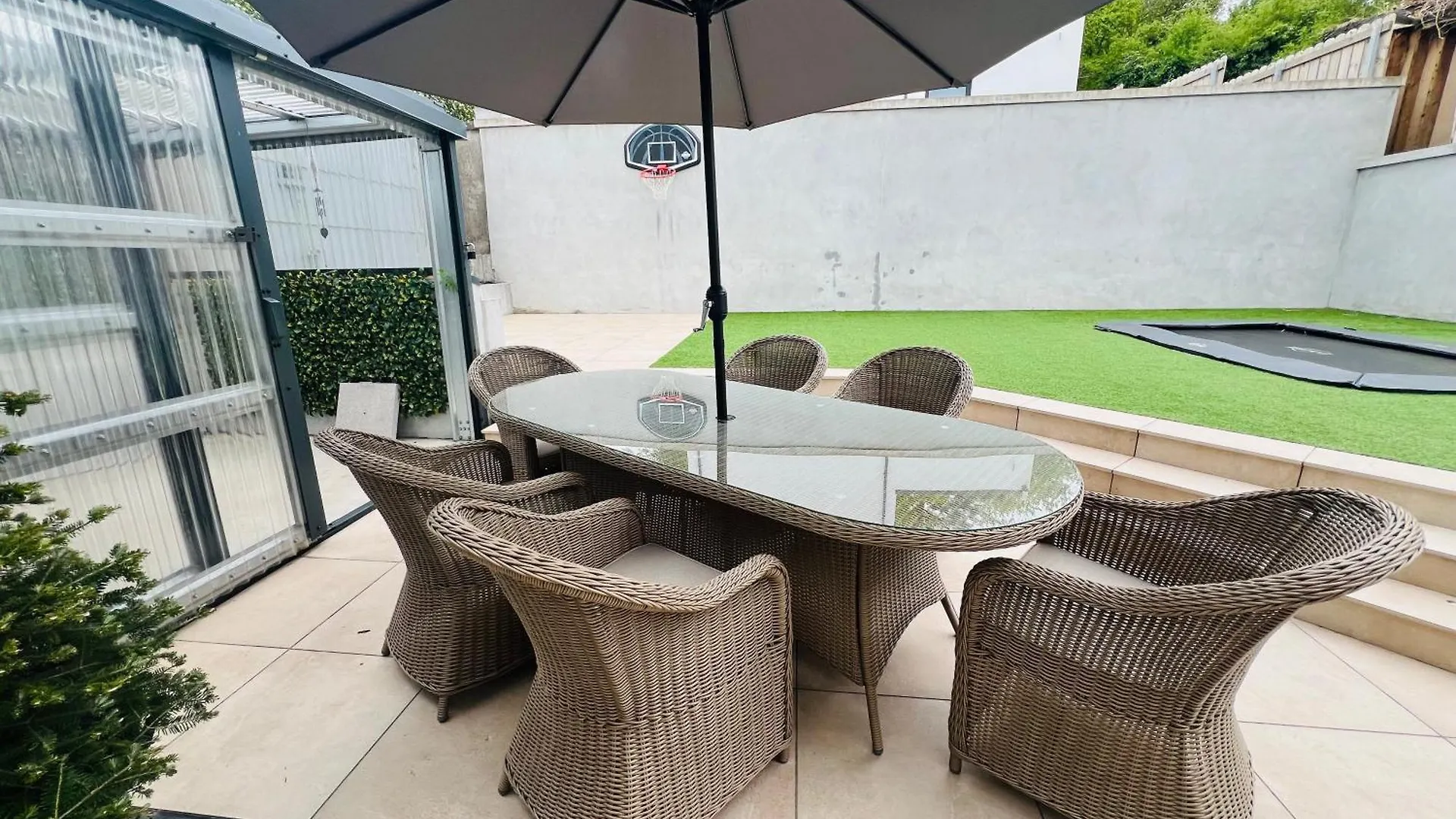 Luxurious 5Star Retreat On Westports Main Street Villa 0*, Westport