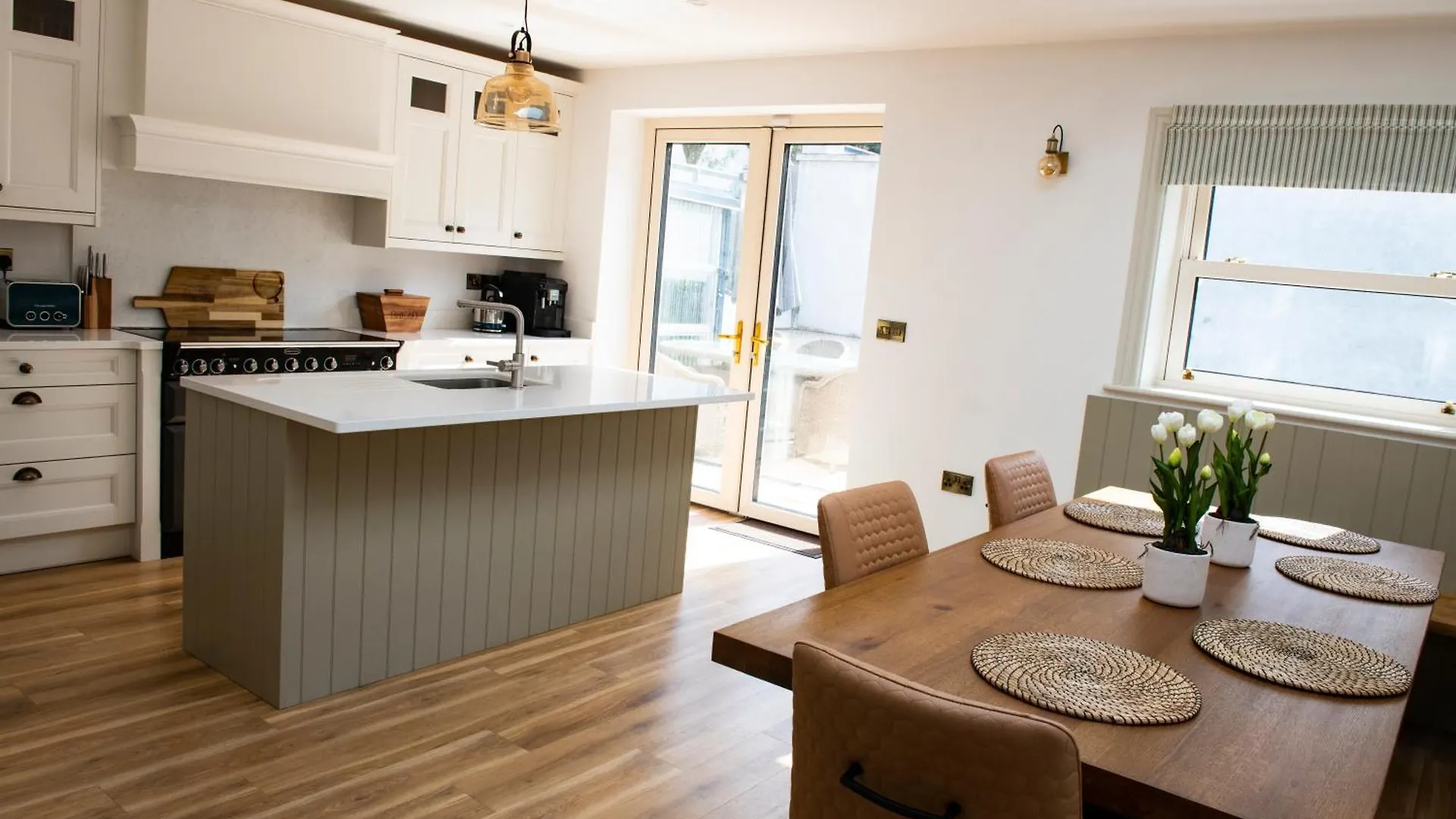 Luxurious 5Star Retreat On Westports Main Street Villa 0*, Westport Ireland